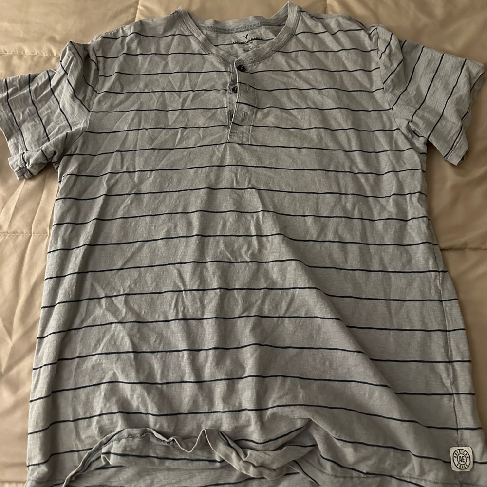 American Eagle Outfitters Men’s Henley T-Shirt